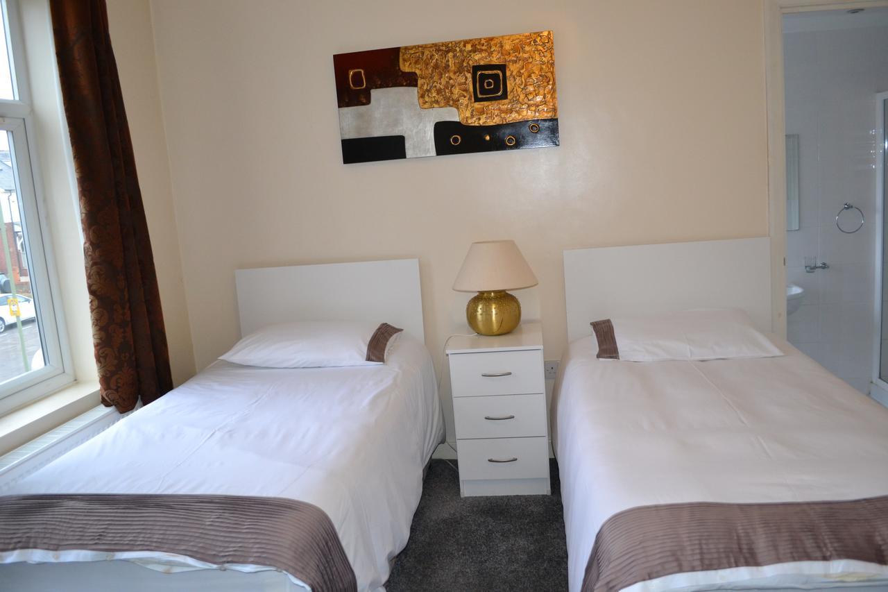 Annie'S Guest House Farnborough  Dış mekan fotoğraf