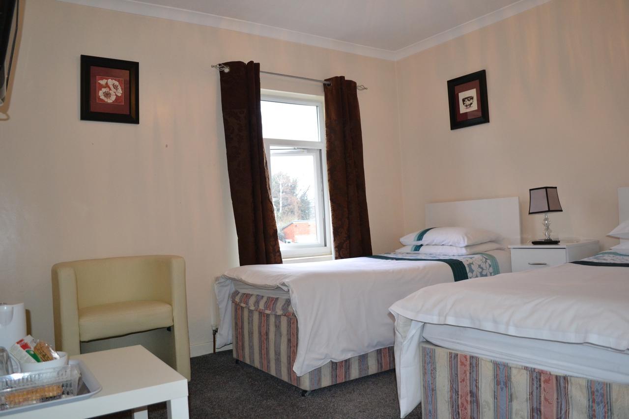 Annie'S Guest House Farnborough  Dış mekan fotoğraf